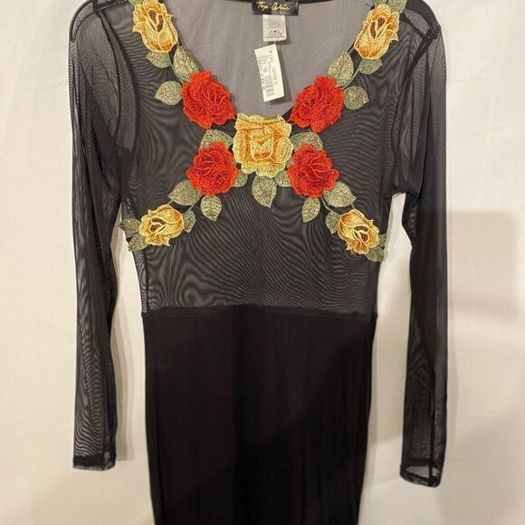 Top Chic Black Dress - Picture 4 of 5